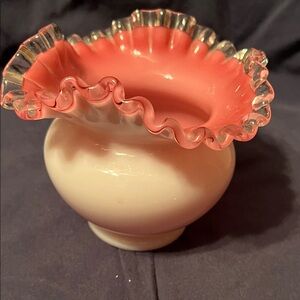 Fenton peach crest rose bowl